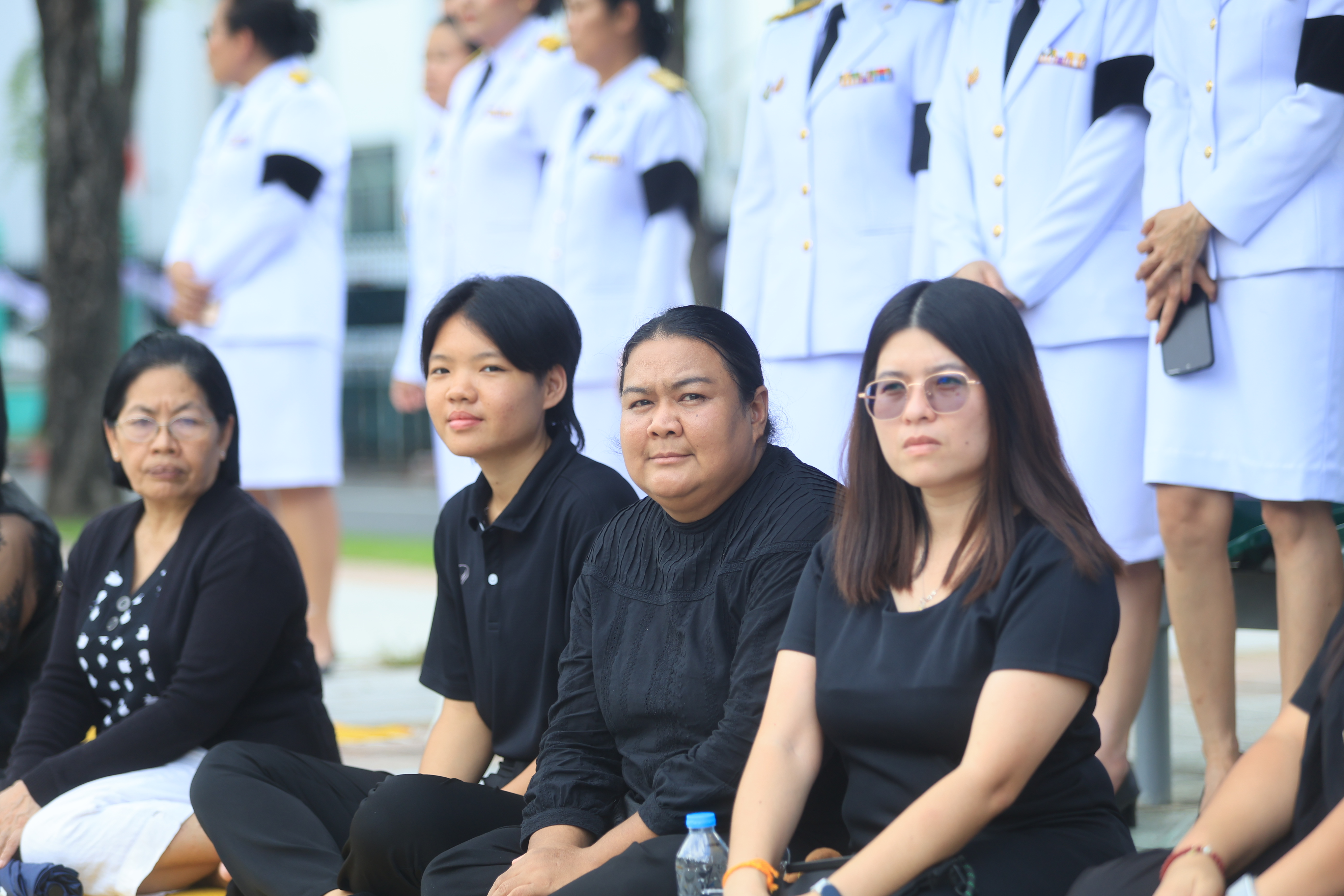 title - ส.ป.ก. ร่วมเข้าเฝ้าฯ และน้อมส่งเสด็จในการเคลื่อนขบวนอัญเชิญพระศพ สมเด็จพระเจ้าลูกเธอเจ้าฟ้าพัชรกิติยาภา นเรนทิราเทพยวดี กรมหลวงราชสาริณีสิริพัชร มหาวัชรราชธิดา สู่พระบรมมหาราชวัง